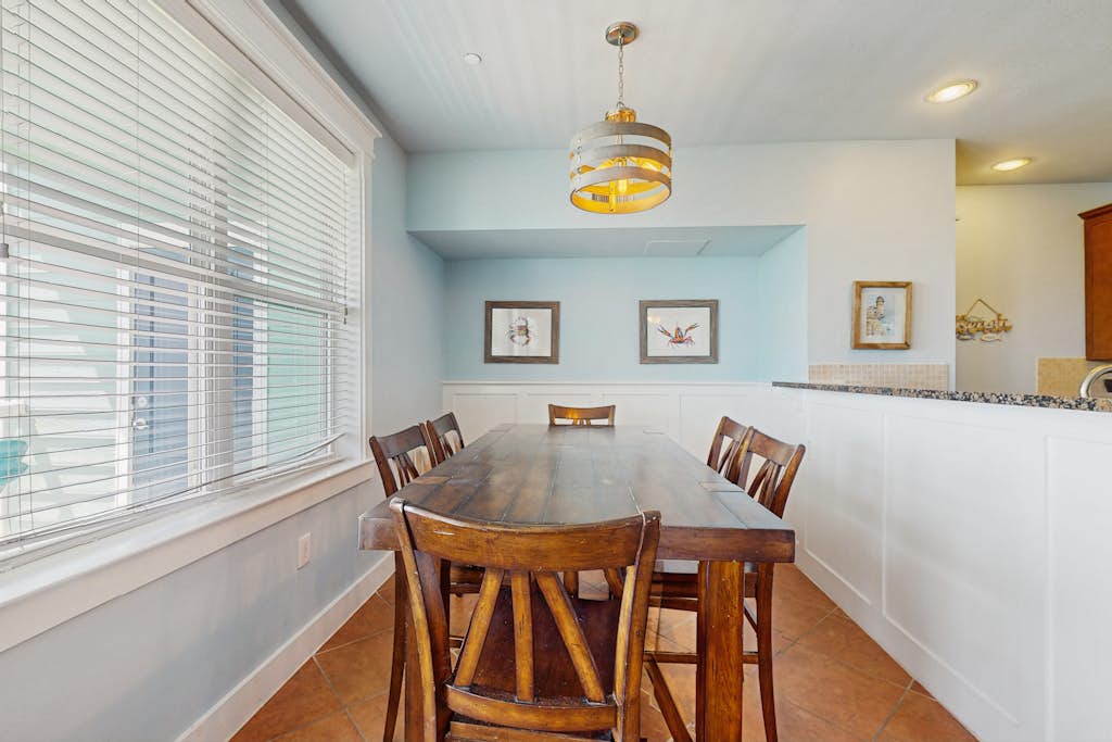 Condo in Galveston property photo 5