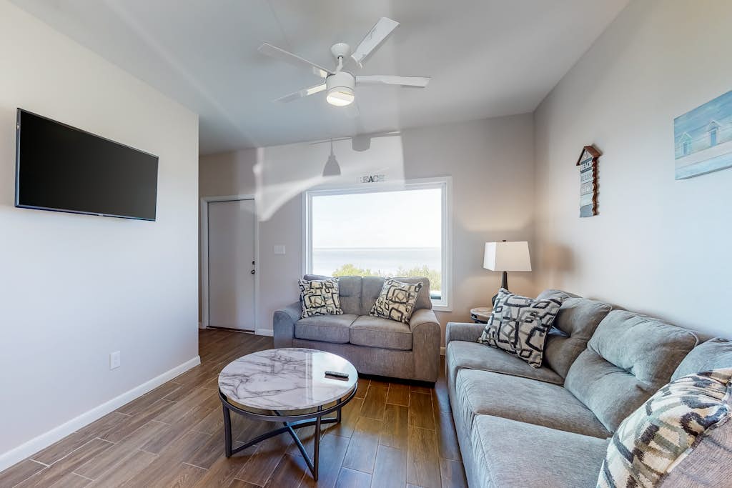 Home in Port Isabel property photo 4