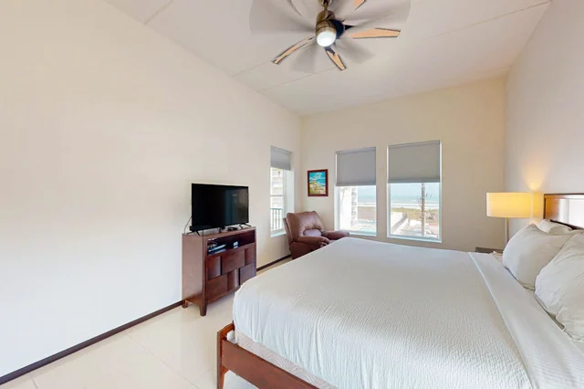 Bedroom 3 image 1