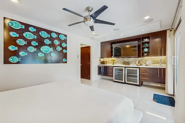 Bedroom 1 image 1