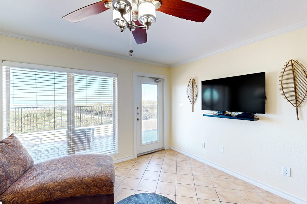 Condo in South Padre Island property photo 5