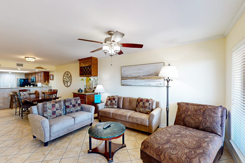 Condo in South Padre Island property photo 4