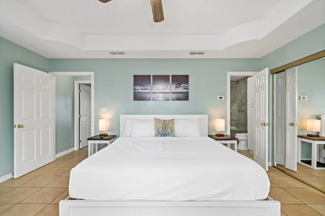 Bedroom 1 image 1