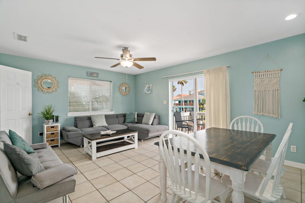 Townhome in South Padre Island property photo 3
