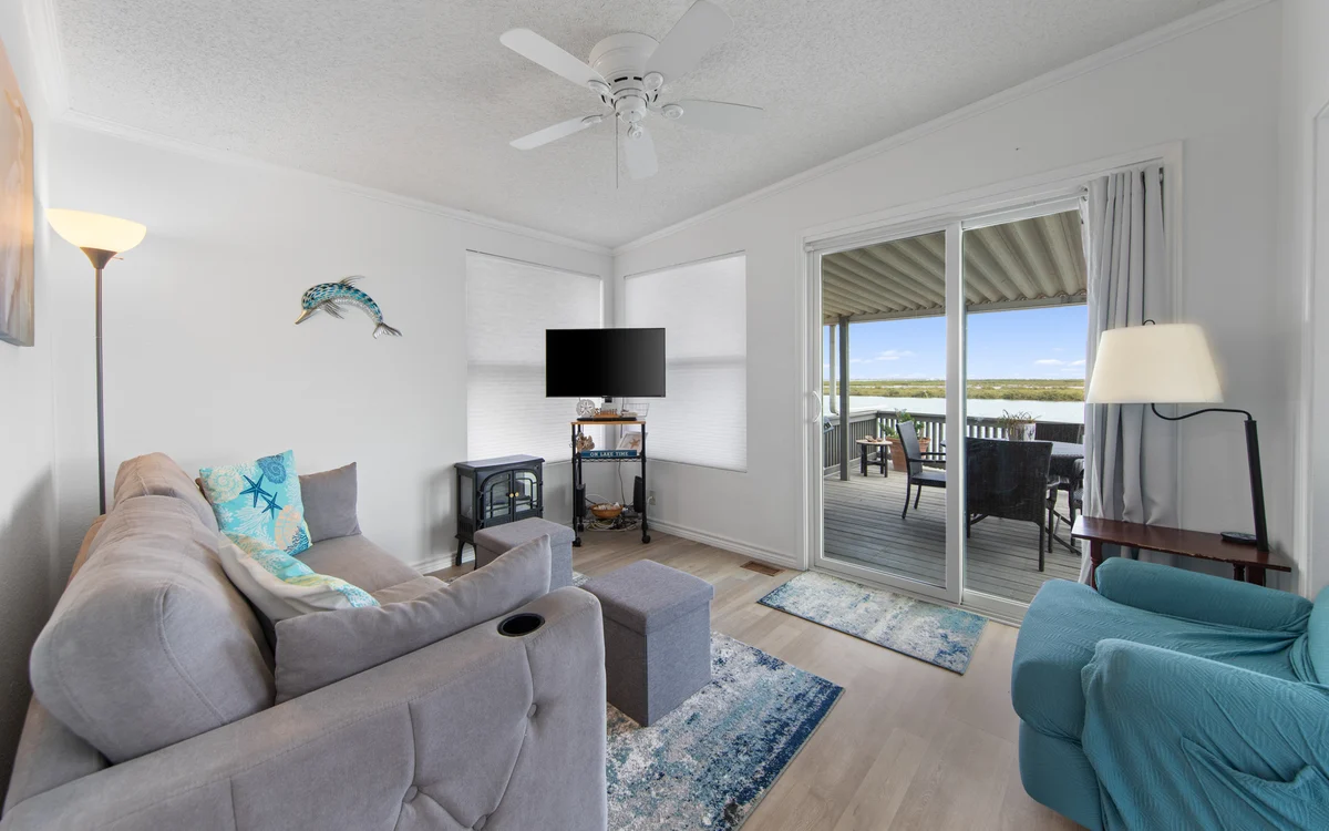 Home in Port Isabel property photo 2