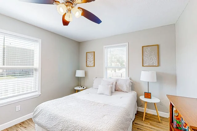 Bedroom 1 image 1