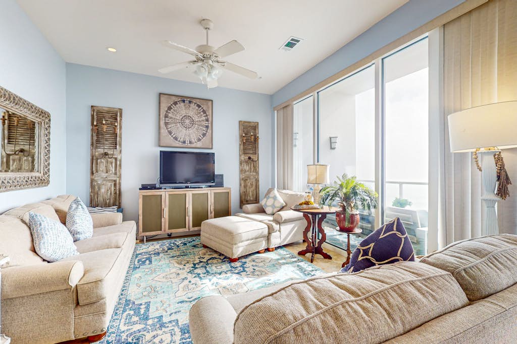 Diamond Beach Resort Seawall Stunner property photo 2