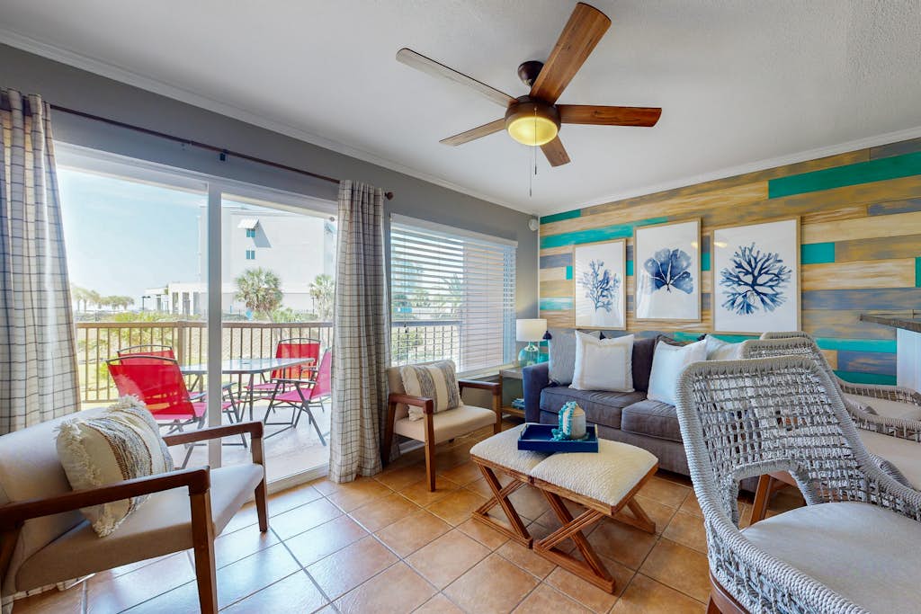 Condo in Galveston property photo 1