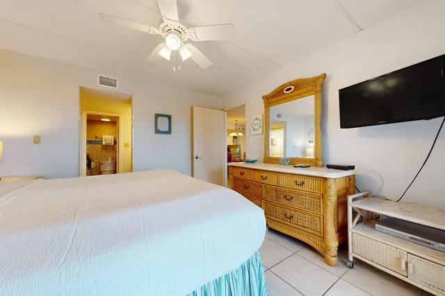 Bedroom 1 image 1