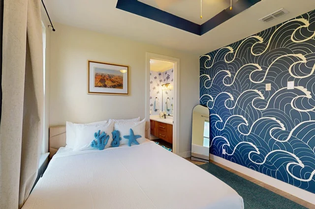 Bedroom 3 image 1