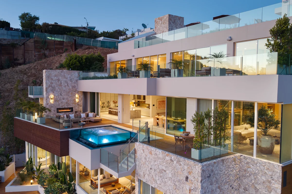 Property in West Hollywood, Los Angeles property photo 2