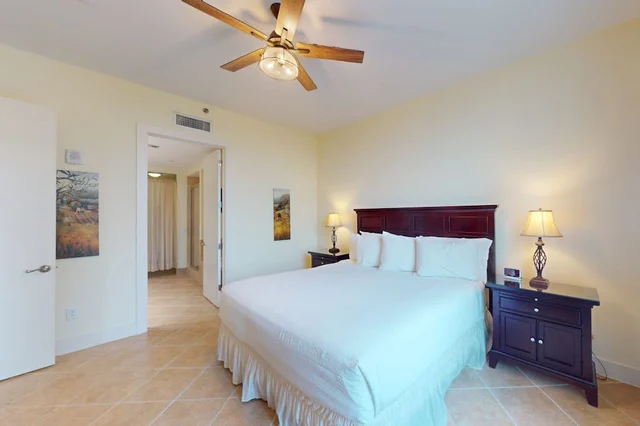 Bedroom image 1