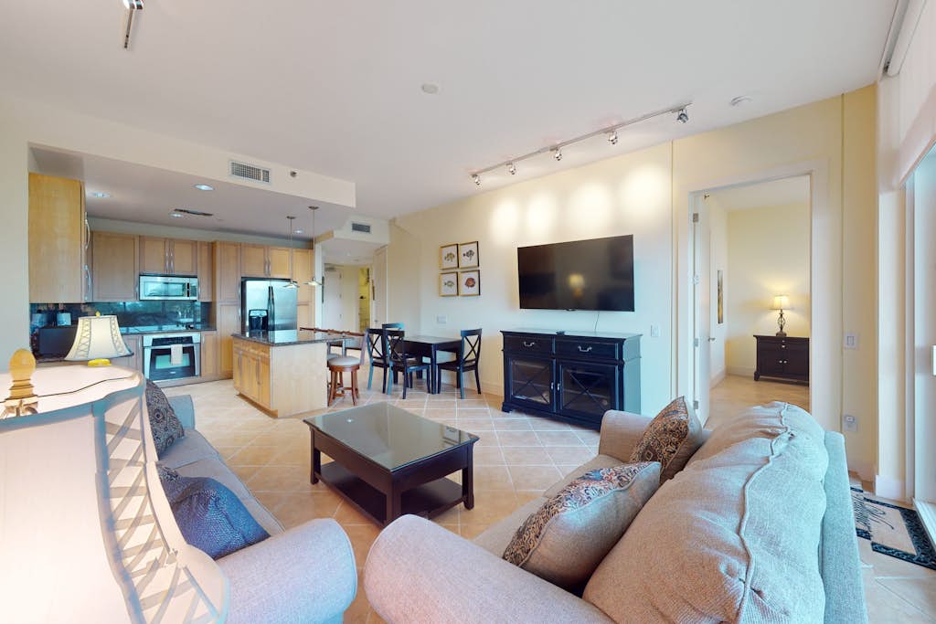 Sapphire Condominiums #303 property photo 4