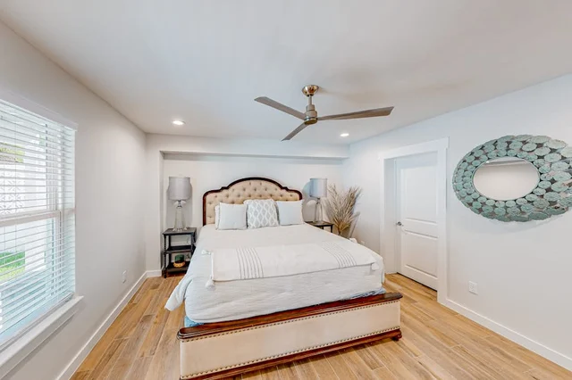 Bedroom image 1