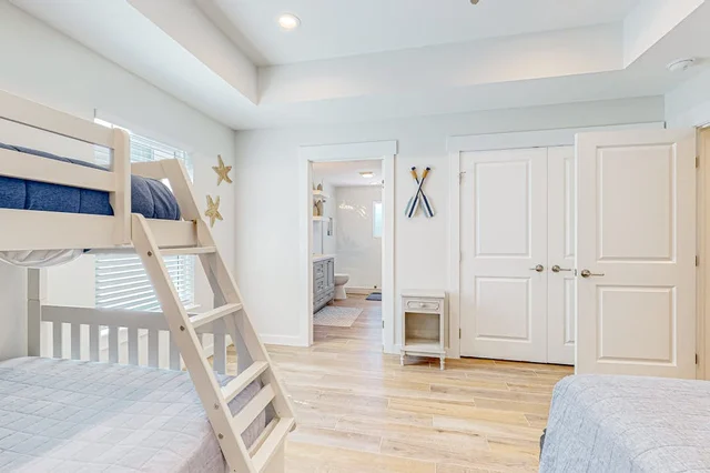 Bedroom image 1