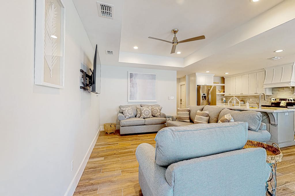 Home in South Padre Island property photo 5