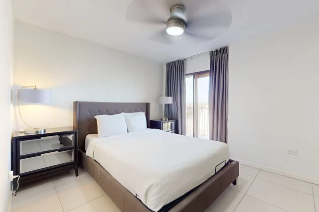 Bedroom image 1