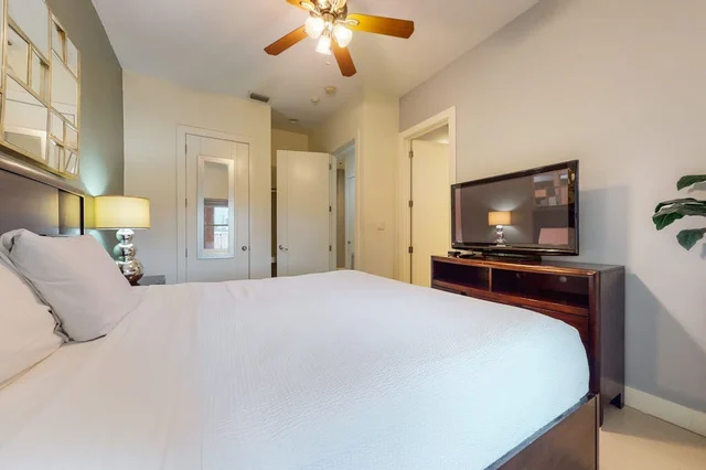 Bedroom image 1