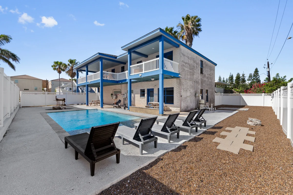 Home in South Padre Island property photo 3