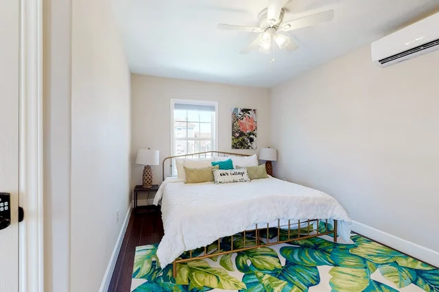 Bedroom image 1