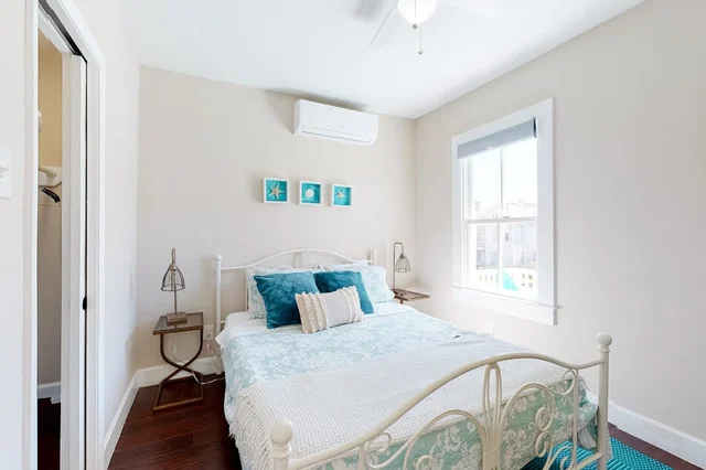 Bedroom image 1