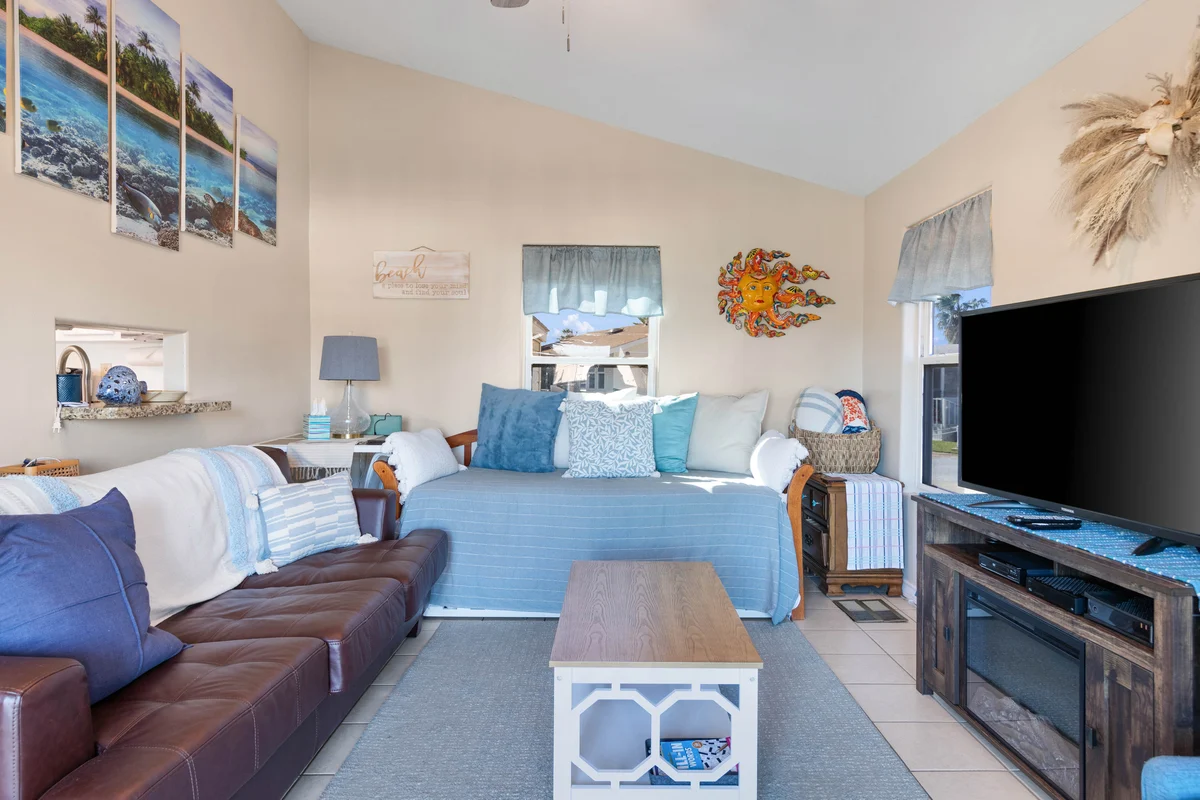 Home in Port Isabel property photo 2
