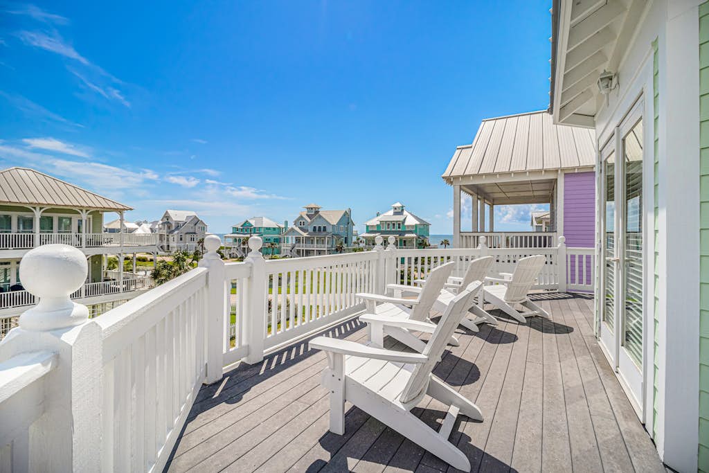 Home in Galveston property photo 3