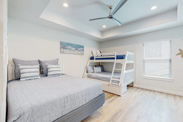 Bedroom image 1