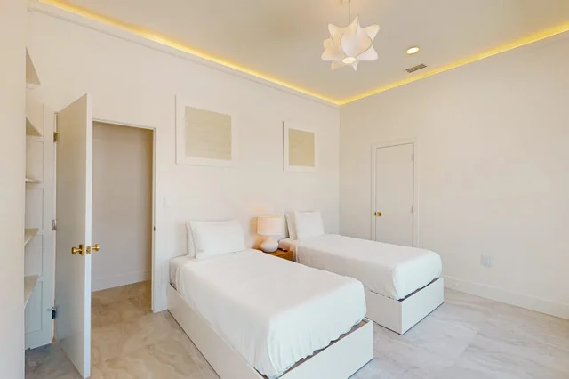 Bedroom image 1
