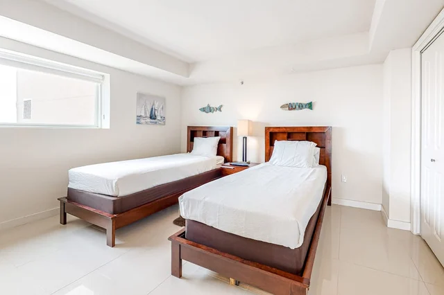 Bedroom image 1