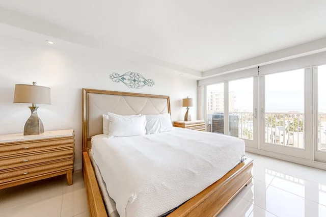 Bedroom image 1