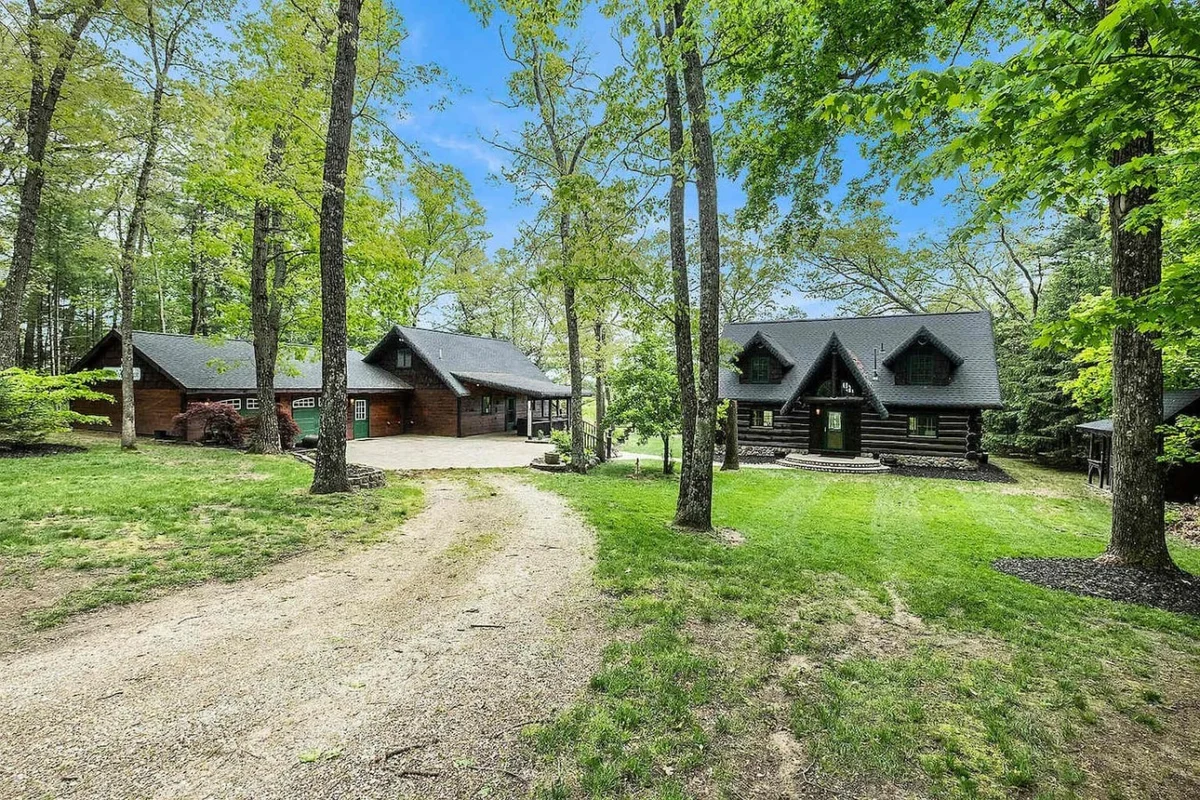 Home in Newaygo property photo 2