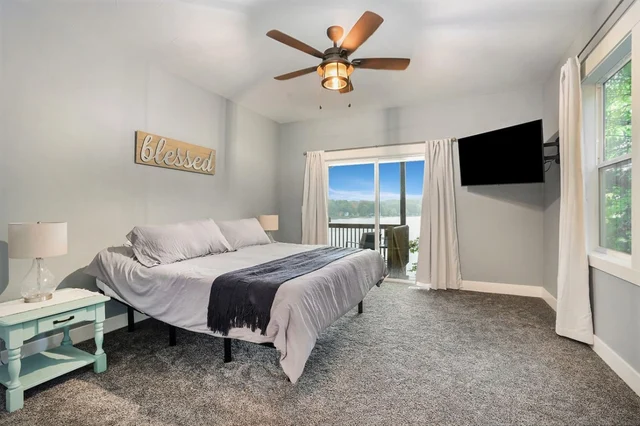 Bedroom 1 image 1