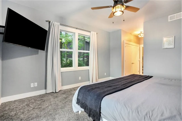 Bedroom 3 image 1