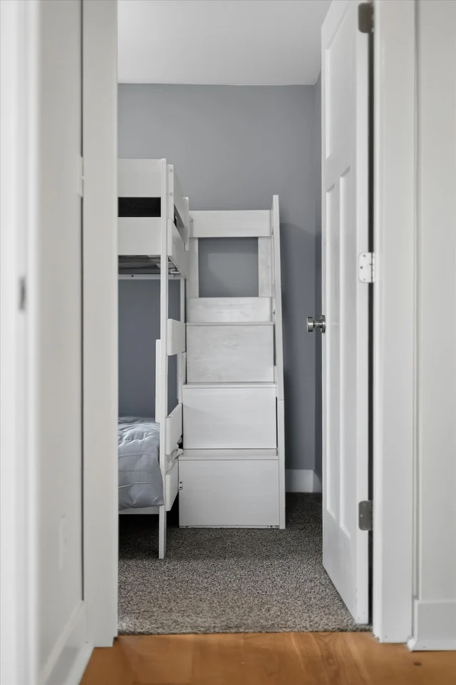Bedroom 1 image 1