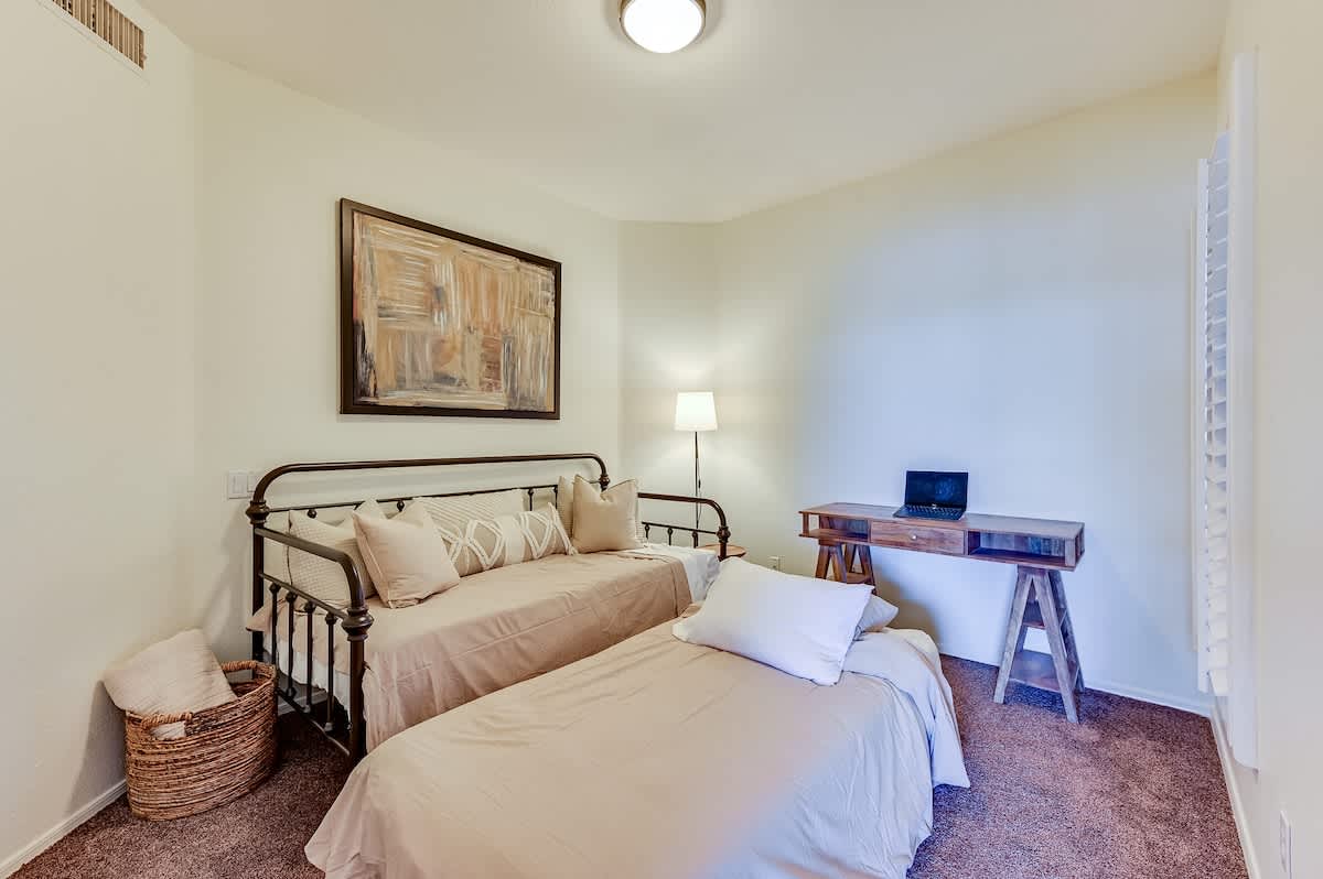 Bedroom image 1
