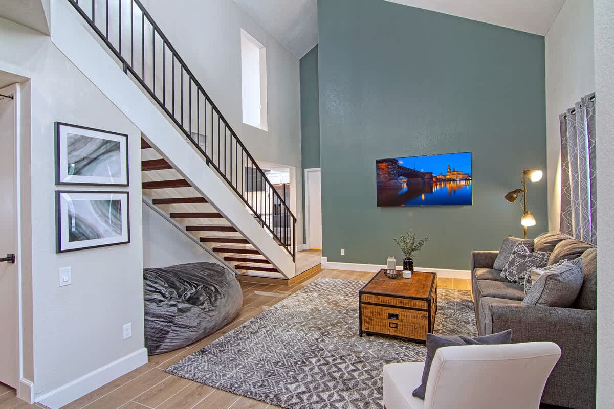 Home in Chandler property photo 4