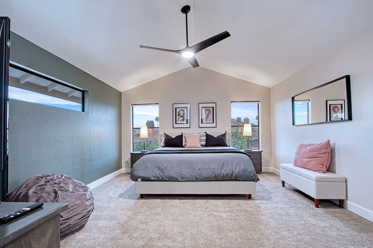 Bedroom image 1