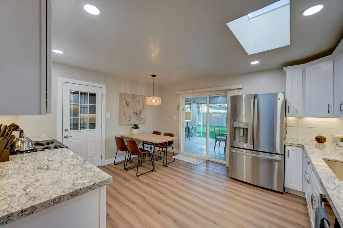 Home in Scottsdale property photo 5