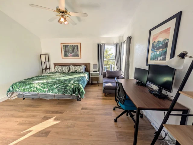 Bedroom 1 image 1