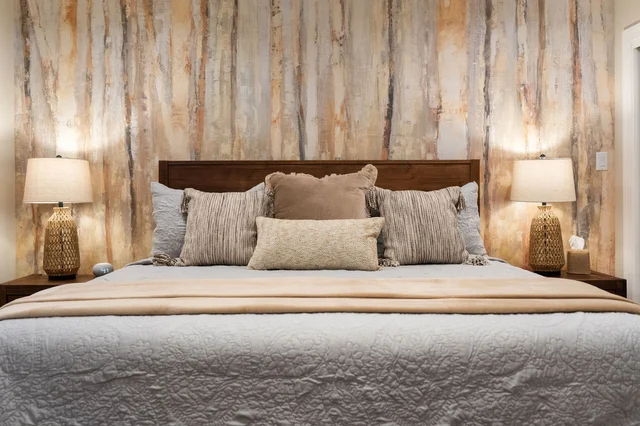 Bedroom image 1