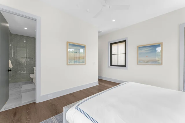Bedroom 1 image 1
