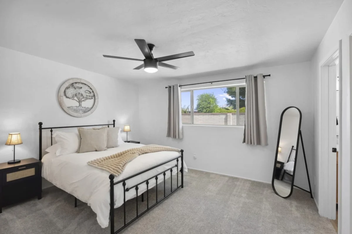 Home in Tucson property photo 3