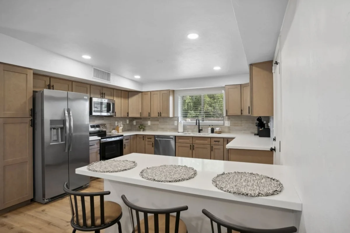 Home in Tucson property photo 5