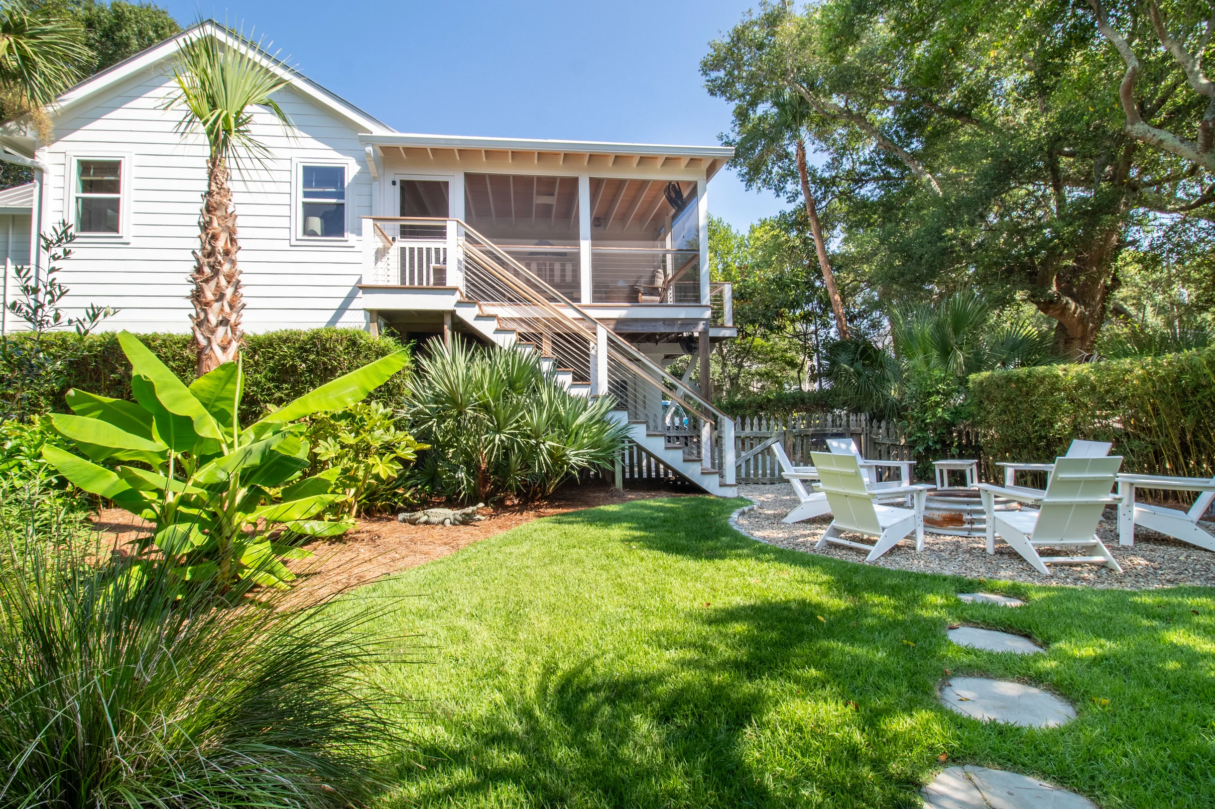 Property in Folly Beach property photo 1
