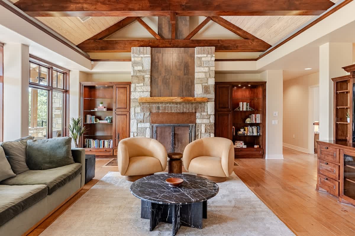 Home in Dripping Springs property photo 4