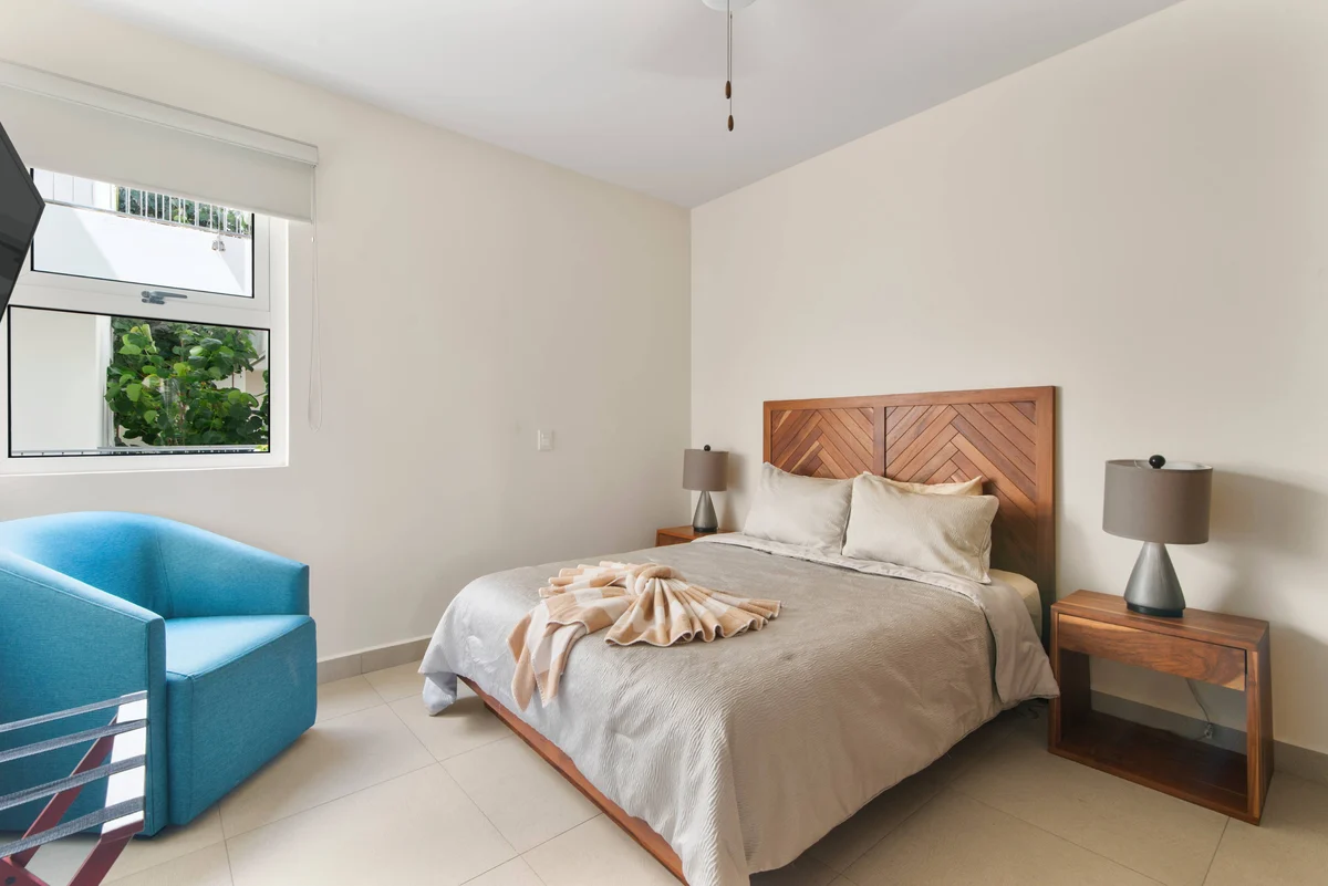 Bedroom 3 image 1