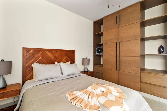 Bedroom 1 image 1