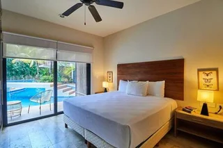 Bedroom 1 image 1