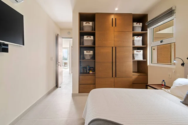 Bedroom 1 image 1